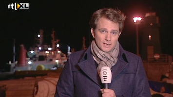 RTL Nieuws 'Bergen Costa Concordia lastig door golfslag'