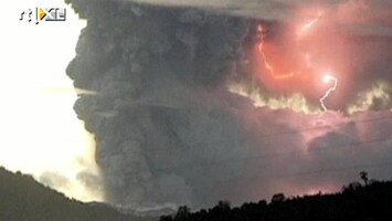 RTL Nieuws Vluchten voor vulkaanuitbarsting Chili