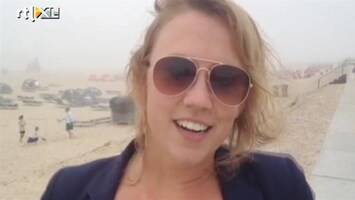 Editie NL Verslaggever Lonneke op het strand