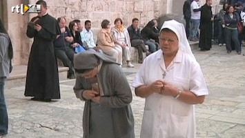 RTL Nieuws Gelovigen herhalen kruisgang in Jeruzalem
