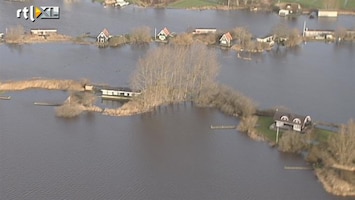 RTL Nieuws Indrukwekkende luchtbeelden wateroverlast