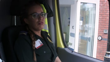 Ambulance UK Afl. 6