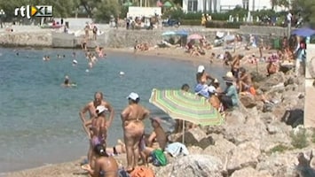RTL Z Nieuws 18% minder vakanties naar Griekenland door stakingen en onrust