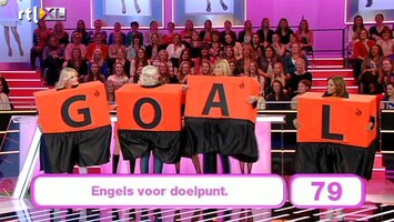 De Jongens Tegen De Meisjes Letterpakkenspel met de meisjes