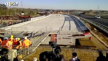 RTL Nieuws Megaviaduct staat op zijn plaats