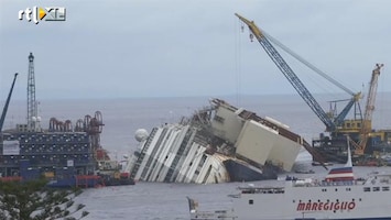 RTL Nieuws Costa Concordia vandaag overeind getrokken