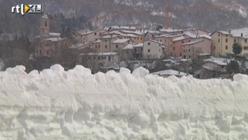 RTL Nieuws Italië bedekt onder dikke laag sneeuw