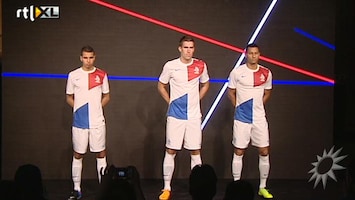 RTL Boulevard Nieuw tenue voor Nederlands elftal