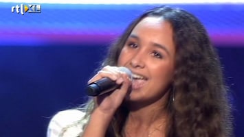 The Voice Kids Lois - Underneath Your Clothes