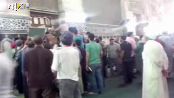 RTL Nieuws Moslimbroeders verschanst in Moskee Cairo