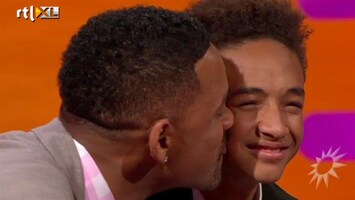 RTL Boulevard Will Smith en zoon Jaden on tour!