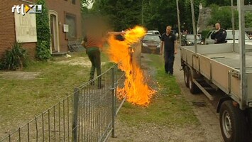 RTL Z Nieuws Man die molotovcocktails naar politie gooide en dreigde met kruisboog opgepakt