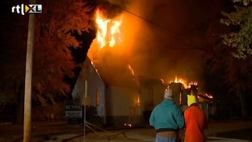 RTL Nieuws Houten kerkje brandt helemaal af