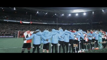 Arne Slot over CL: 'Geen enkele club speelt graag in de Kuip'