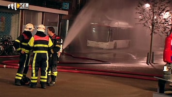 RTL Nieuws Aardgasbus rijdt tegen gebouw