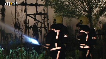 RTL Nieuws Mogelijk asbest vrijgekomen bij brand in Rijnsburgse kassen