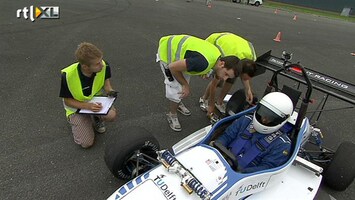 RTL Z Nieuws Studenten TU Delft ontwerpen prijswinnende auto