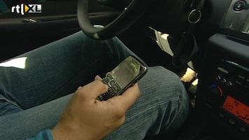 RTL Nieuws Politie strenger op smartphonegebruik automobilist