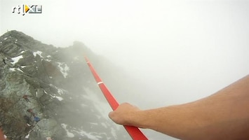 RTL Nieuws Over een kabel lopen op 3770 meter