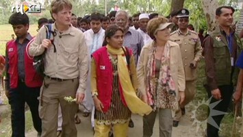 RTL Boulevard Prinses Margriet en Pieter-Christiaan in Bangladesh