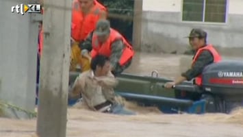 RTL Nieuws Chinezen op de vlucht voor het water