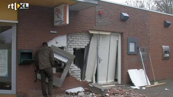 Editie NL Plof! Pinautomaat weg