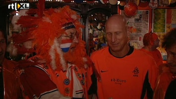 Voetbalfans Opening oranje museum