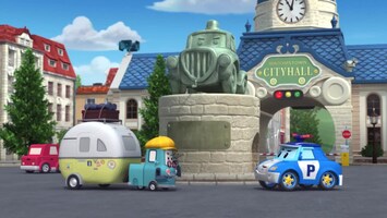 Robocar Poli - Bezoek In Bezemstad