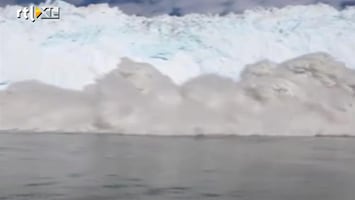 Editie NL Vloedgolf door afbreken ijsberg