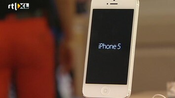 RTL Z Nieuws Belangstelling voor iPhone 5 valt tegen