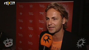 RTL Boulevard John Ewbank toch met Koningslied in Ahoy