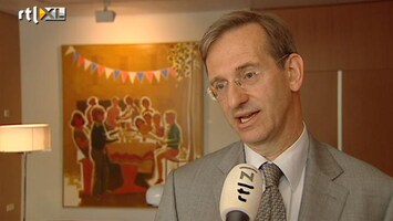 RTL Z Nieuws DNB ziet niet veel heil in bijdrage private sector aan redding Griekenland