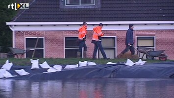 RTL Nieuws 'Dorpen na evacuatie om hoogwater leeg'