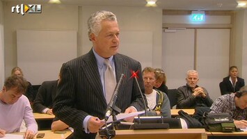 RTL Nieuws Estelle Cruyff dient klacht in tegen Moszkowicz
