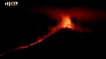 RTL Nieuws Etna spuwt weer lava