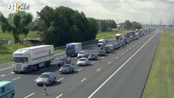 RTL Nieuws 'Explosie aan bekeuringen op A2'