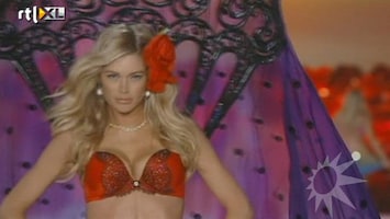 RTL Boulevard Victoria's Secret Fashion Show 2011