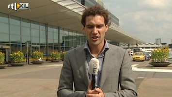 RTL Nieuws Verslaggever op Schiphol: Sirenes te horen