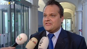 RTL Nieuws Minister 'voorzichtig optimistisch' over groei