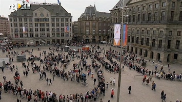 RTL Nieuws De Nieuwe kerk was even een nationaal bedevaartsoort