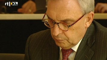 RTL Nieuws Koortsachtig overleg over positie Jos van Rey