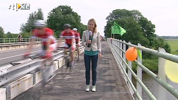 RTL Nieuws Tourgekte op de Mollema-bult in Zuidhorn