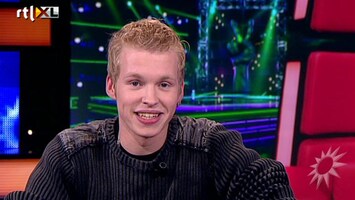 RTL Boulevard TVOH finalist Johannes aan de desk
