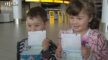 RTL Z Nieuws Ieder kind vanaf vandaag een eigen paspoort met biometrische chip