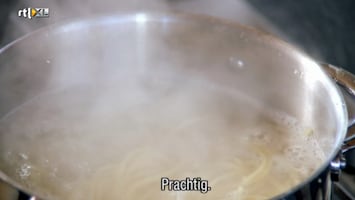 Jamie's 30 Minutes Meals - Spaghetti Puttanesca