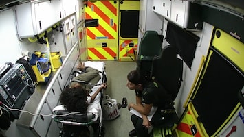 Ambulance UK Afl. 2