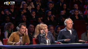 Holland's Got Talent De jury overlegt (deel 2)