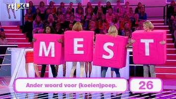 De Jongens Tegen De Meisjes De meisjes in de letterpakken