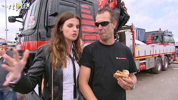 De Modepolitie 2.0 Patrouilleren op het Truckstar festival