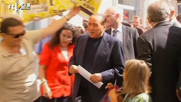 RTL Nieuws Berlusconi is uit op nieuwe verkiezingen